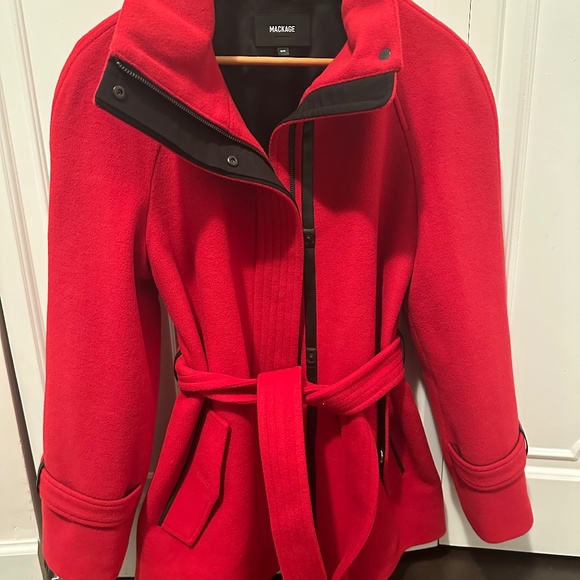 Mackage Iva Wood cashmere coat in red, size M - Picture 5 of 6